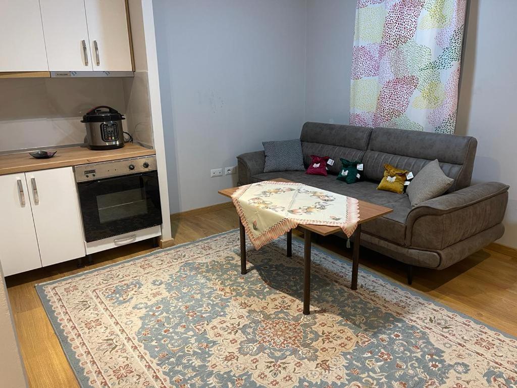 Olympic Tirana Apartment Bagian luar foto